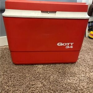 34 Red Cooler